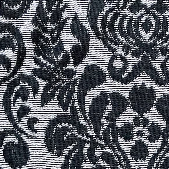 Black and Gray Patterned Women's Top - Picture 3 of 4